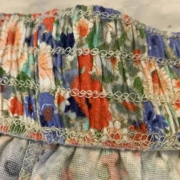 Zara Trafaluc  floral skirt , soft cotton. Size small EUC - Picture 7 of 7